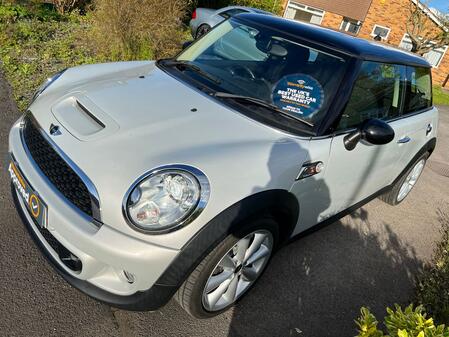 MINI HATCH 2.0 Cooper SD Hatch