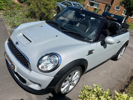 MINI CONVERTIBLE 1.6 Cooper S Convertible