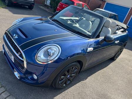 MINI CONVERTIBLE 2.0 Cooper S Convertible