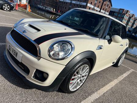 MINI HATCH 2.0 Cooper SD Hatch